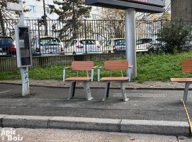 Signalétique touristique - Gamme Avenir - Fauteuils - Fabrication PIC BOIS