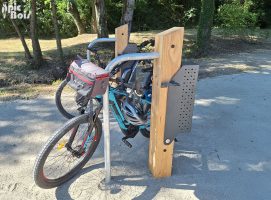 picbois-porte-velo-station-de-recharge-electrique picbois-porte-velo-station-de-recharge-electrique