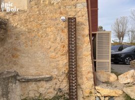 Signalétique touristique - Plaque thématique - Repère de crue et Totem - Échelle de crue - Fabrication PIC BOIS