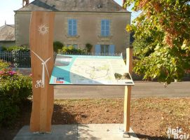 Table de lecture Thouars (79) Signalétique de randonnée pédestre | PIC BOIS - Pupitre Thouars (79)
