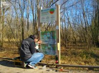 Pose de mobilier interactif